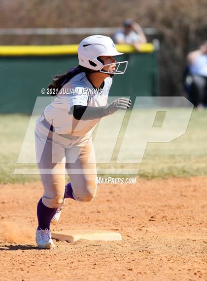 Thumbnail 2 in Lewiston @ Eagle (Win The Pitch Tournament)  photogallery.