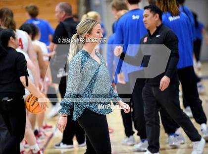 Thumbnail 1 in Marin Catholic vs  St. Ignatius College Preparatory (CIF NorCal Division 1 Semifinal) photogallery.