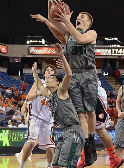 Thumbnail 3 in Summerville vs. Liberty Ranch (CIF SJS D4 Final) photogallery.