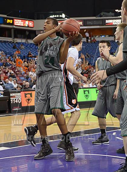 Thumbnail 3 in Summerville vs. Liberty Ranch (CIF SJS D4 Final) photogallery.