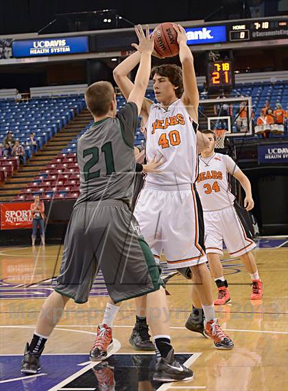 Thumbnail 2 in Summerville vs. Liberty Ranch (CIF SJS D4 Final) photogallery.