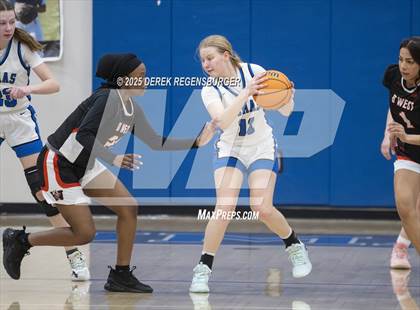 Thumbnail 1 in Denver West vs Peak to Peak (CHSAA 4A Playoffs Round 1) photogallery.