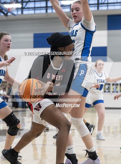 Thumbnail 2 in Denver West vs Peak to Peak (CHSAA 4A Playoffs Round 1) photogallery.