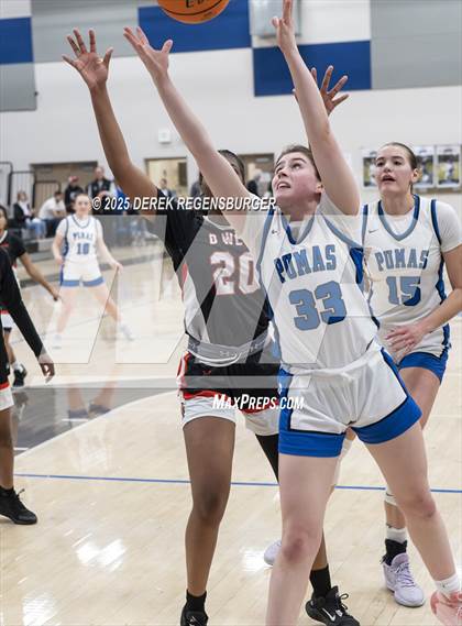 Thumbnail 3 in Denver West vs Peak to Peak (CHSAA 4A Playoffs Round 1) photogallery.