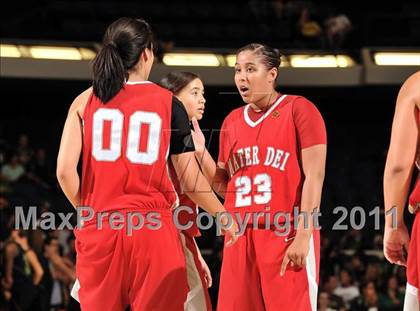 Thumbnail 1 in Brea Olinda vs. Mater Dei (CIF SS D1AA Final) photogallery.
