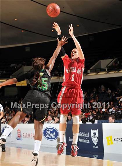 Thumbnail 1 in Brea Olinda vs. Mater Dei (CIF SS D1AA Final) photogallery.