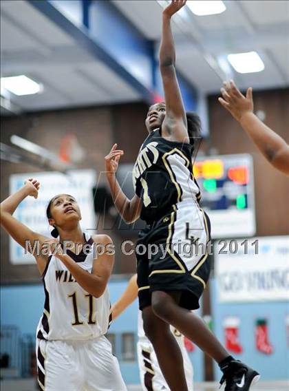 Thumbnail 1 in Whitney vs.Rio Linda photogallery.