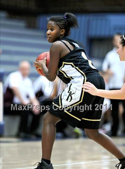 Thumbnail 1 in Whitney vs.Rio Linda photogallery.