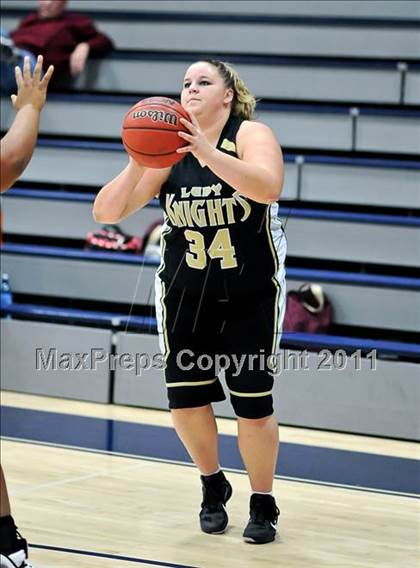 Thumbnail 3 in Whitney vs.Rio Linda photogallery.