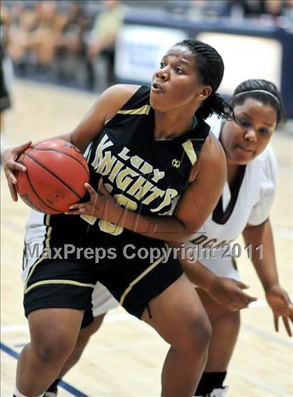 Thumbnail 2 in Whitney vs.Rio Linda photogallery.