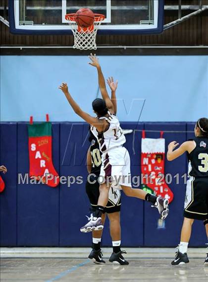 Thumbnail 1 in Whitney vs.Rio Linda photogallery.