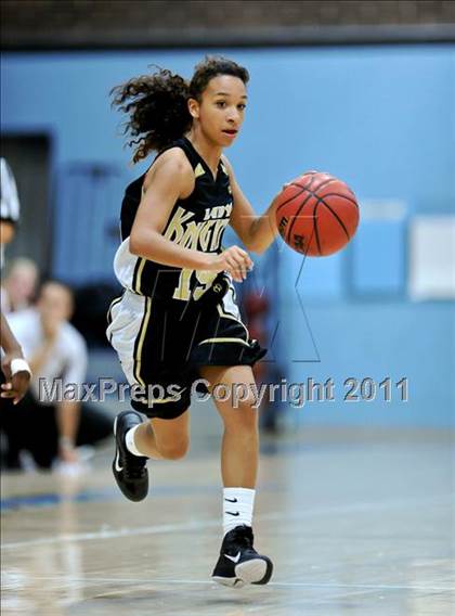 Thumbnail 3 in Whitney vs.Rio Linda photogallery.