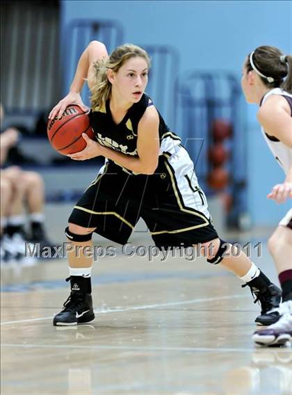 Thumbnail 2 in Whitney vs.Rio Linda photogallery.