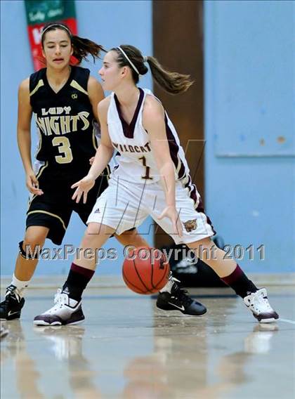 Thumbnail 2 in Whitney vs.Rio Linda photogallery.