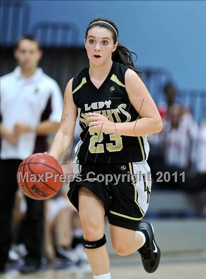 Thumbnail 2 in Whitney vs.Rio Linda photogallery.
