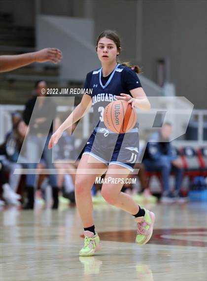 Thumbnail 3 in Pearland vs. Johnson (McDonald's Texas Invitational) photogallery.