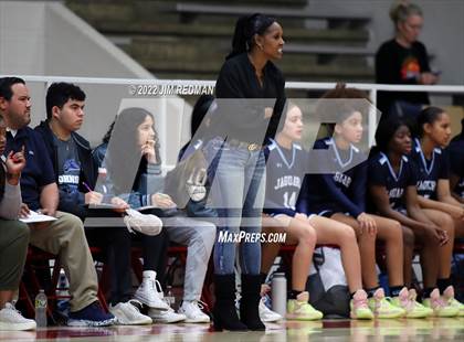 Thumbnail 2 in Pearland vs. Johnson (McDonald's Texas Invitational) photogallery.