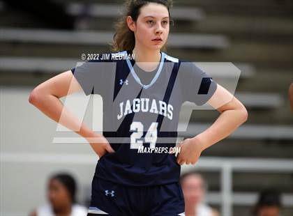 Thumbnail 2 in Pearland vs. Johnson (McDonald's Texas Invitational) photogallery.