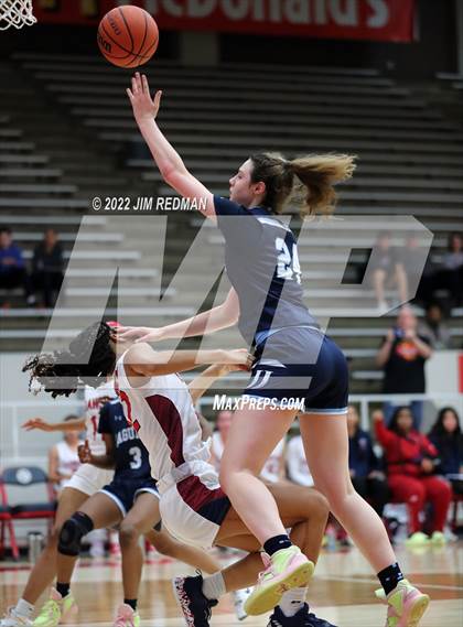 Thumbnail 1 in Pearland vs. Johnson (McDonald's Texas Invitational) photogallery.