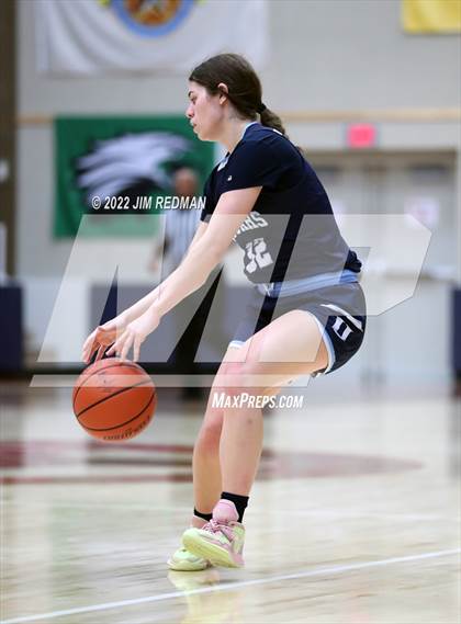 Thumbnail 2 in Pearland vs. Johnson (McDonald's Texas Invitational) photogallery.