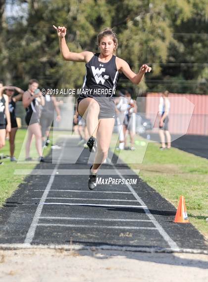 Thumbnail 3 in Hernando Invitational photogallery.