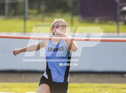 Thumbnail 2 in Hernando Invitational photogallery.