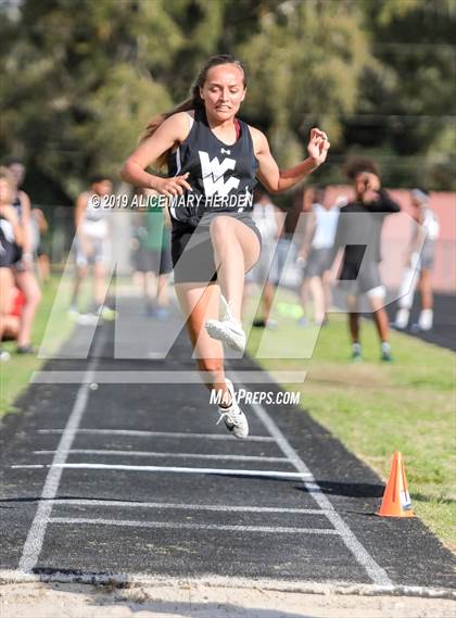 Thumbnail 1 in Hernando Invitational photogallery.