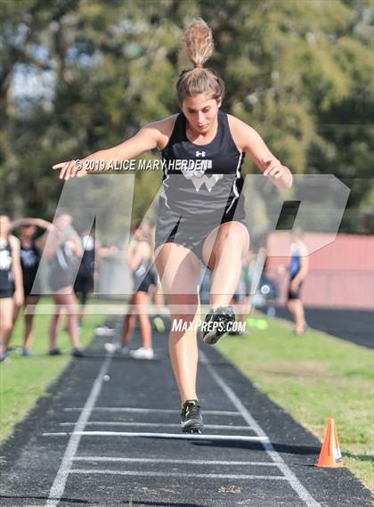 Thumbnail 3 in Hernando Invitational photogallery.