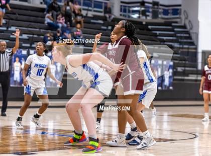 Thumbnail 1 in Lewisville @ Hebron photogallery.