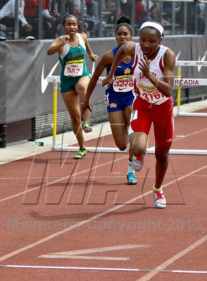 Thumbnail 2 in Arcadia Invitational (100 M Hurdles) photogallery.
