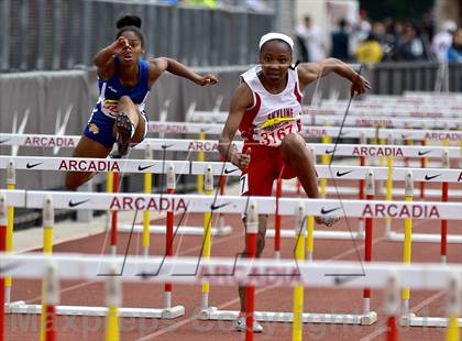 Thumbnail 1 in Arcadia Invitational (100 M Hurdles) photogallery.