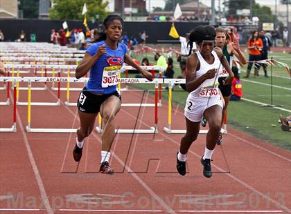 Thumbnail 1 in Arcadia Invitational (100 M Hurdles) photogallery.