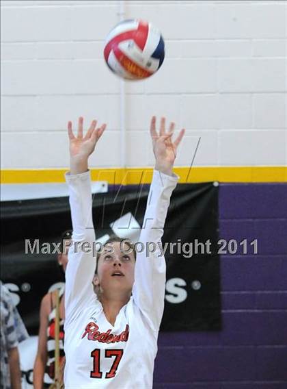 Thumbnail 1 in Redondo Union vs. Kamehameha (2010 Durango Fall Classic) photogallery.