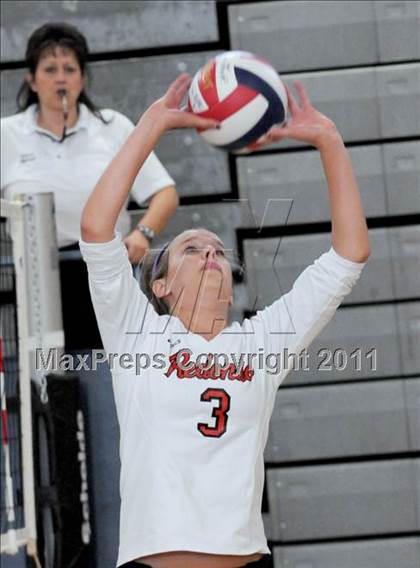 Thumbnail 1 in Redondo Union vs. Kamehameha (2010 Durango Fall Classic) photogallery.
