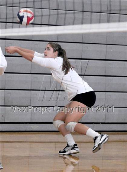 Thumbnail 1 in Redondo Union vs. Kamehameha (2010 Durango Fall Classic) photogallery.