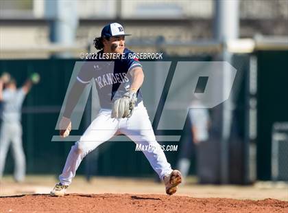Thumbnail 2 in Reagan @ Brandeis photogallery.