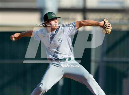 Thumbnail 3 in Reagan @ Brandeis photogallery.