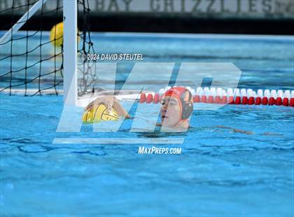 Thumbnail 3 in Union Mine vs. Roseville (CIF SJS D3 Playoff Round 1) photogallery.