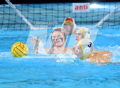 Thumbnail 3 in Union Mine vs. Roseville (CIF SJS D3 Playoff Round 1) photogallery.