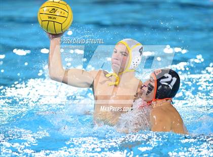 Thumbnail 3 in Union Mine vs. Roseville (CIF SJS D3 Playoff Round 1) photogallery.