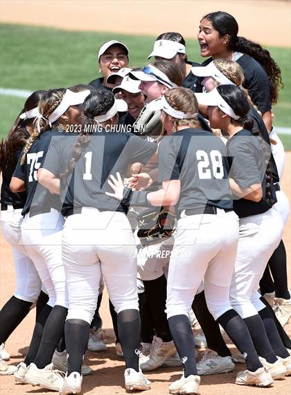 Thumbnail 1 in Foothill vs. Fullerton (CIF SS D4 Final) photogallery.
