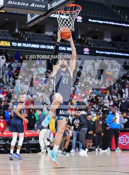 Thumbnail 2 in Sierra Canyon vs. Duncanville (Texas Thanksgiving Hoopfest) photogallery.
