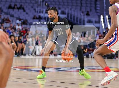 Thumbnail 3 in Sierra Canyon vs. Duncanville (Texas Thanksgiving Hoopfest) photogallery.