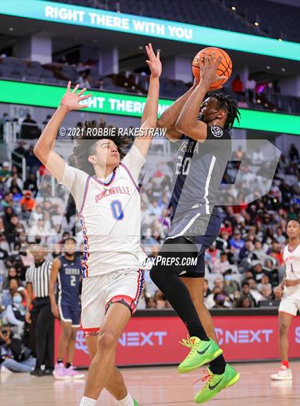 Thumbnail 3 in Sierra Canyon vs. Duncanville (Texas Thanksgiving Hoopfest) photogallery.