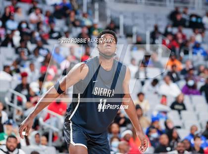 Thumbnail 3 in Sierra Canyon vs. Duncanville (Texas Thanksgiving Hoopfest) photogallery.