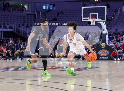 Thumbnail 3 in Sierra Canyon vs. Duncanville (Texas Thanksgiving Hoopfest) photogallery.