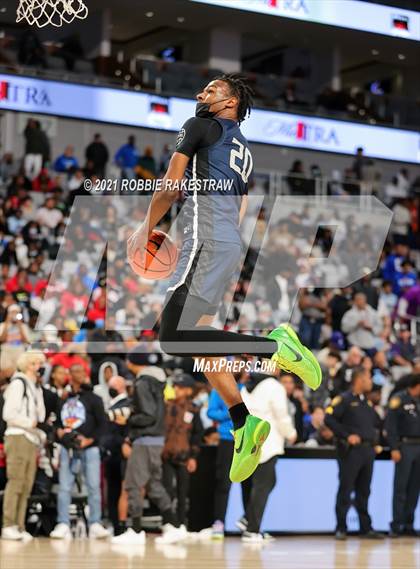 Thumbnail 2 in Sierra Canyon vs. Duncanville (Texas Thanksgiving Hoopfest) photogallery.