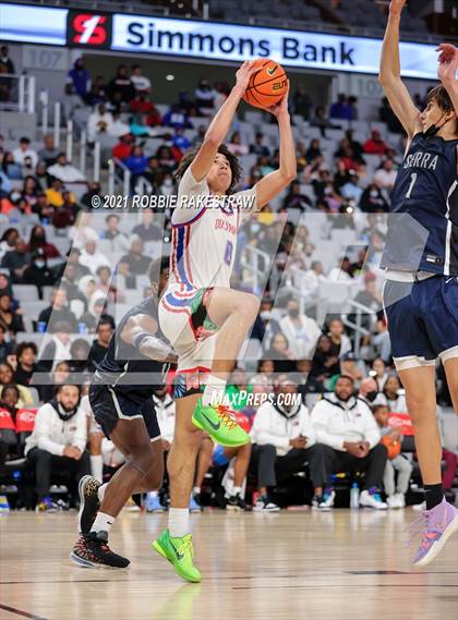 Thumbnail 3 in Sierra Canyon vs. Duncanville (Texas Thanksgiving Hoopfest) photogallery.