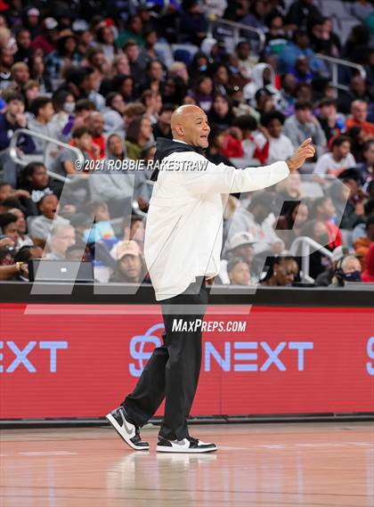 Thumbnail 3 in Sierra Canyon vs. Duncanville (Texas Thanksgiving Hoopfest) photogallery.