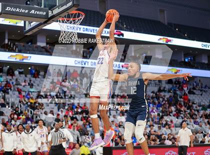 Thumbnail 3 in Sierra Canyon vs. Duncanville (Texas Thanksgiving Hoopfest) photogallery.